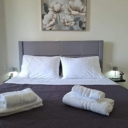 Theasis Panoramic Villa