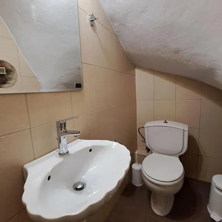 Theasis Panoramic